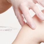 サノフィ、「ニキビ」ワクチンの候補をOrigimm社買収でパイプラインに追加。